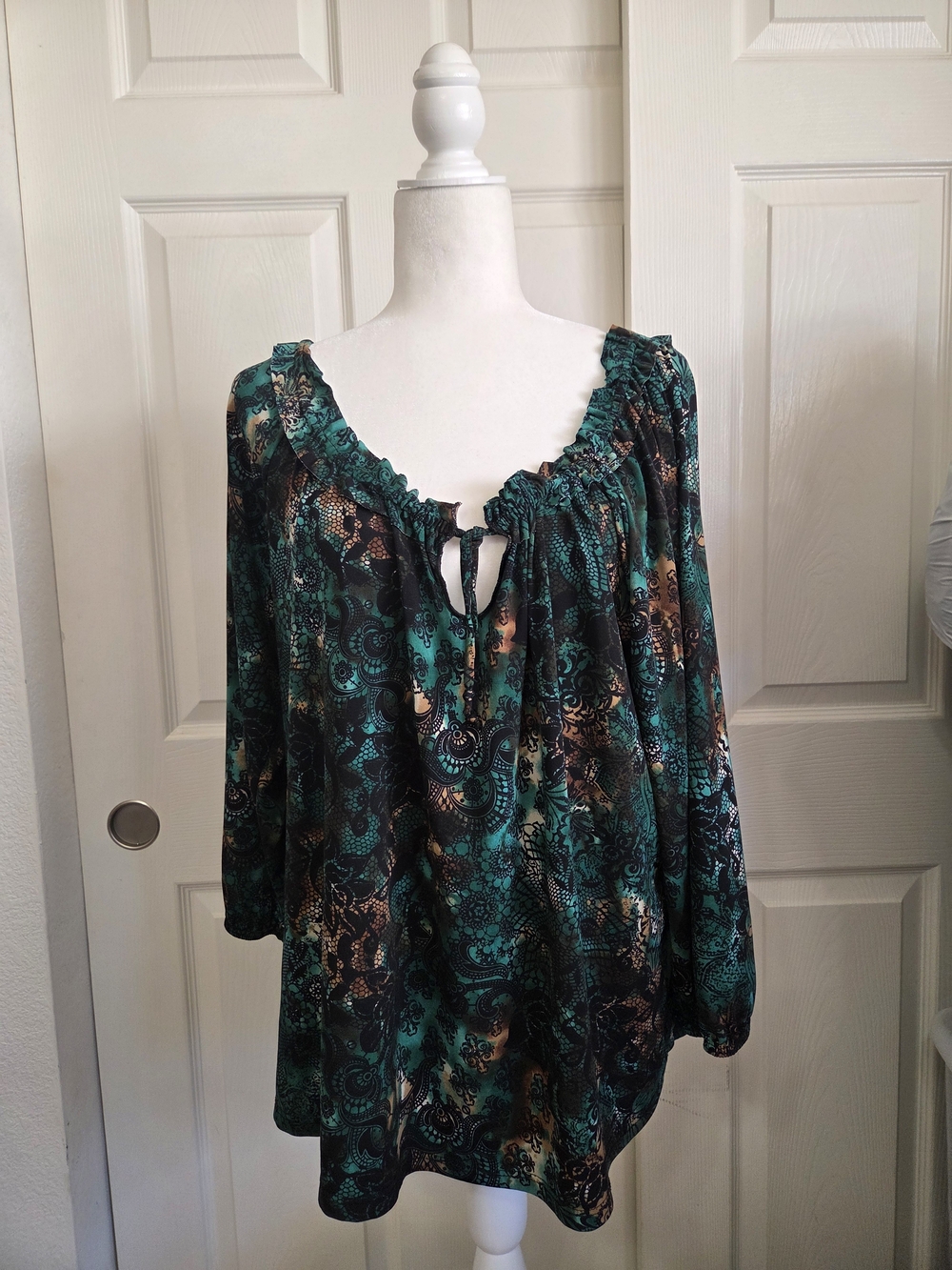 Women's Teal Floral Peasant Top - Boho Tunic - Picture 2 of 5